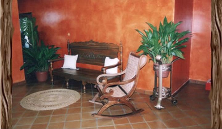Hotel Rural Hojaranzos Tejeda Del Tietar Interior photo
